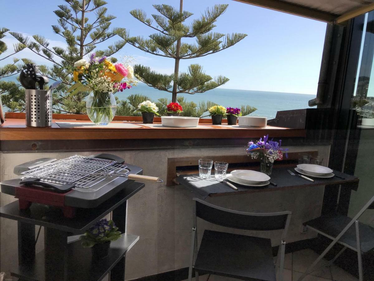 Mansarda Luminosa In Centro Sul Mare - Attic By Sea Apartment Sanremo Exterior photo